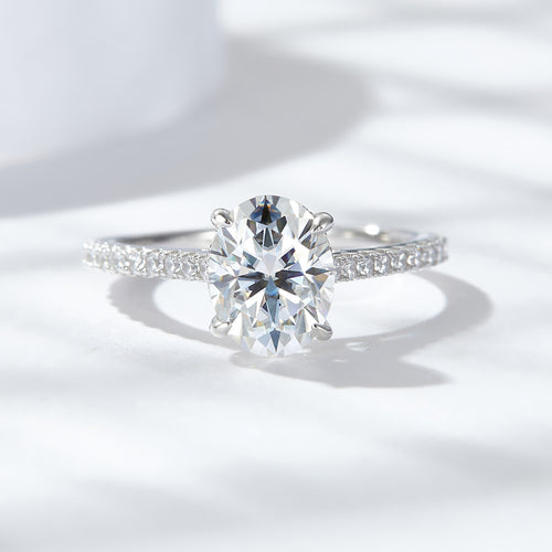 2 Carat Moissanite Oval Engagement Ring
