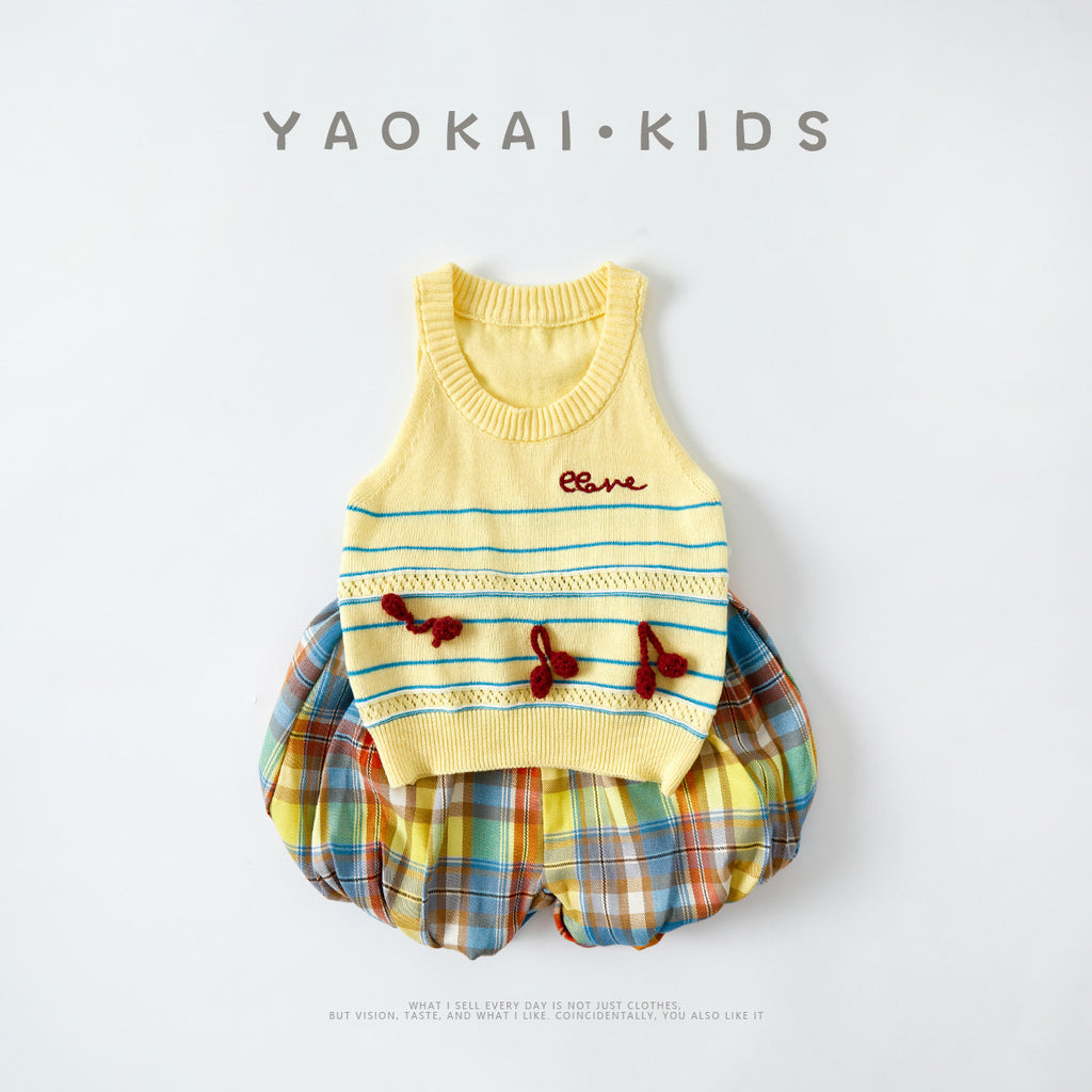 Girls' Knitted Letter Vest Set, Checkered Shorts Two-Piece Outfit, Casual Summer Wear for Toddlers
