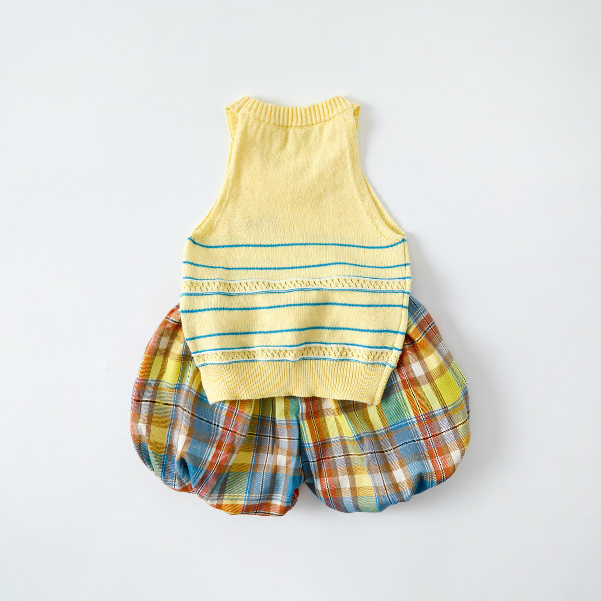 Girls' Knitted Letter Vest Set, Checkered Shorts Two-Piece Outfit, Casual Summer Wear for Toddlers
