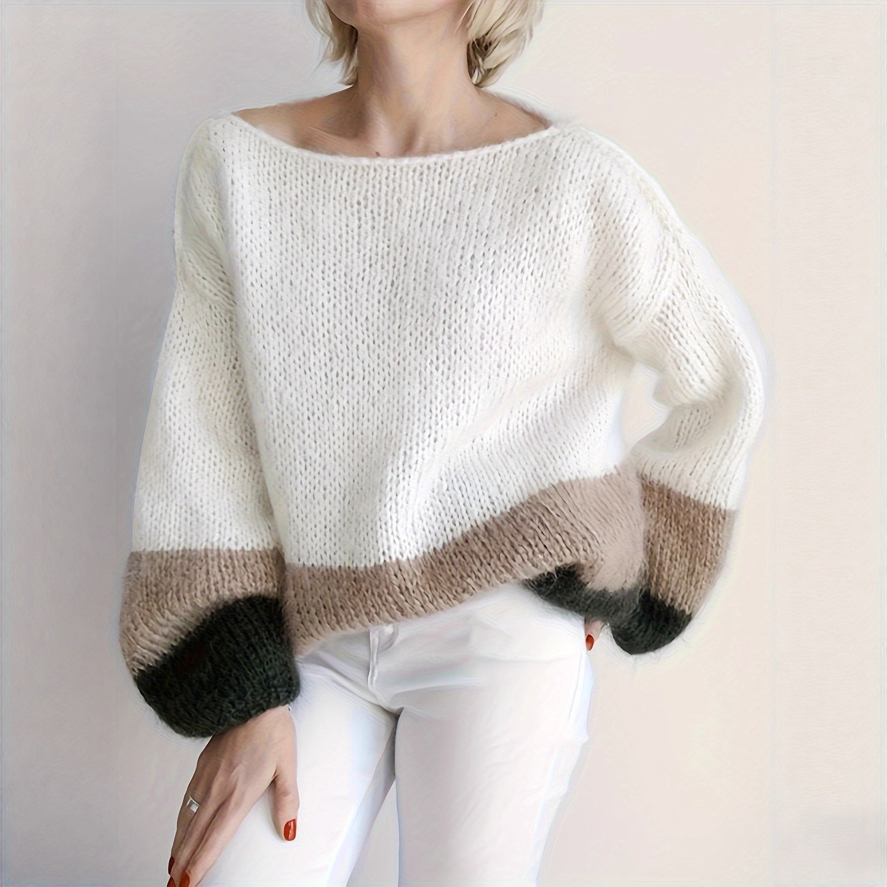 Chic Color-Blocked Loose Knit Sweater with Round Neck, Soft and Cozy, Casual Autumn/Winter Pullover