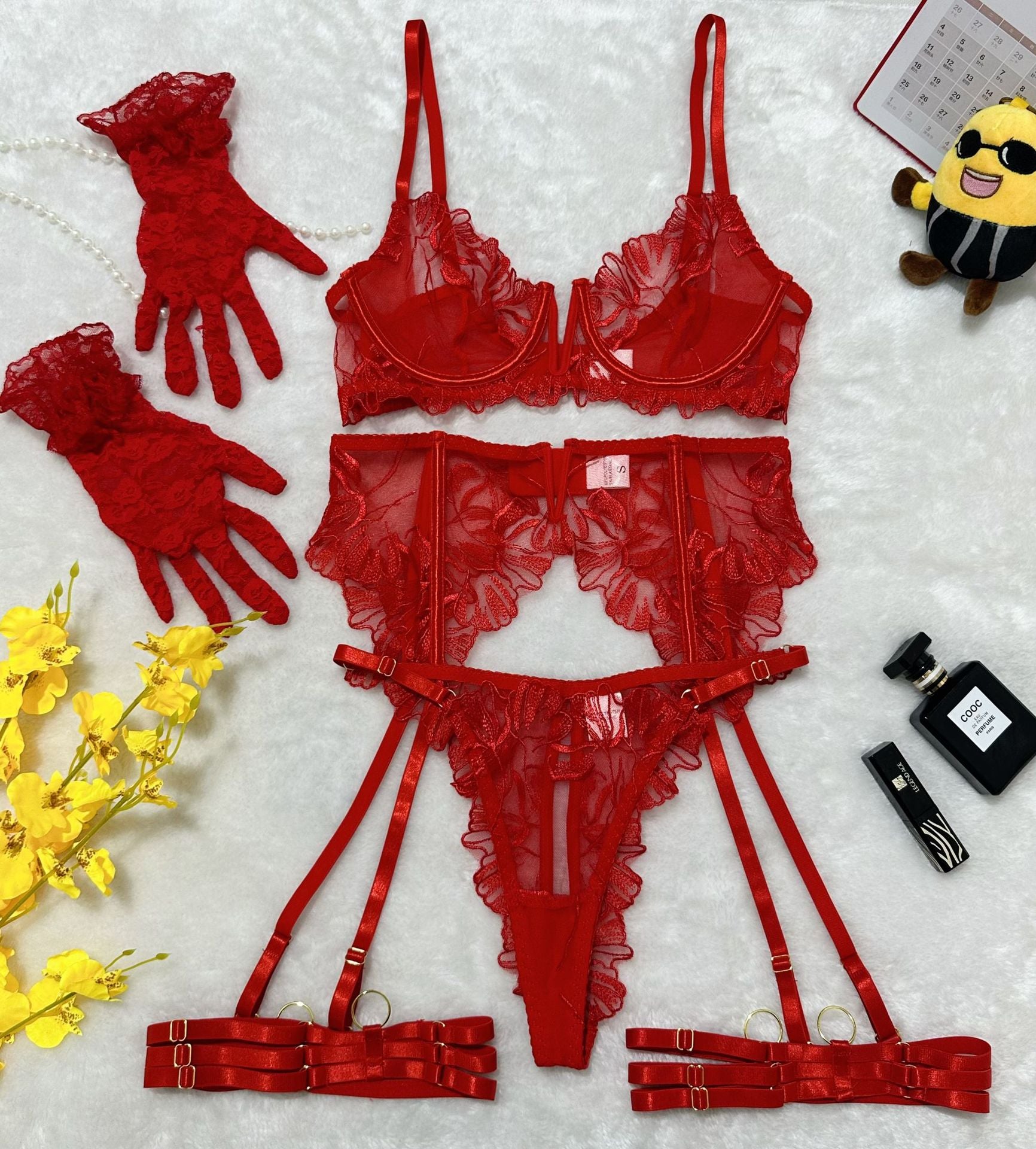 Lace Hollow Comfortable Sheer Sexy Lingerie Underwear Garter Belt Separated Five-Piece Set